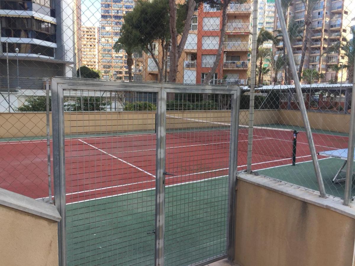 Junto Playa Levante con terraza Chill-Out-2 WCs-A ESTRENAR Gemelos 23 Benidorm Exterior foto